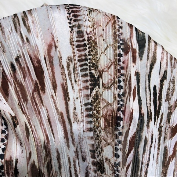 TAHARI NWT Abstract Micro Pleated Top M - Picture 7 of 8